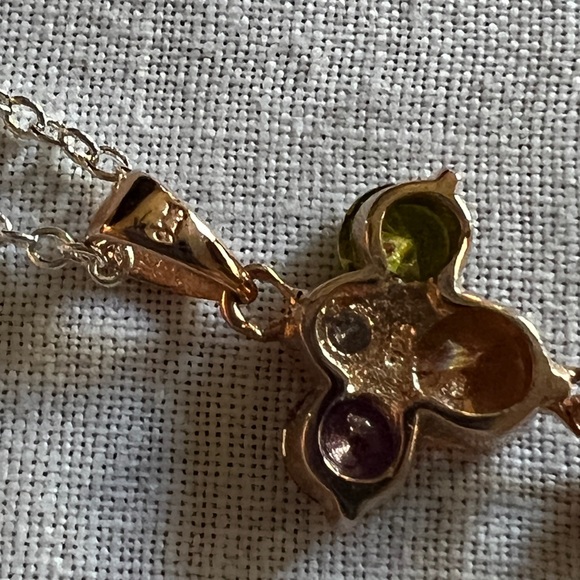 Gemstones Pendant in Rose Gold - Picture 5 of 9